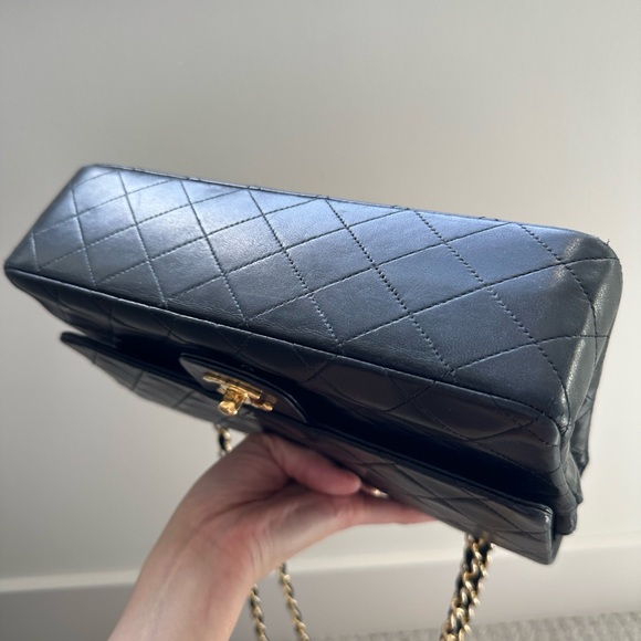 Authentic Chanel Vintage Black Flap with Gold Hardware Medium - Picture 4 of 9